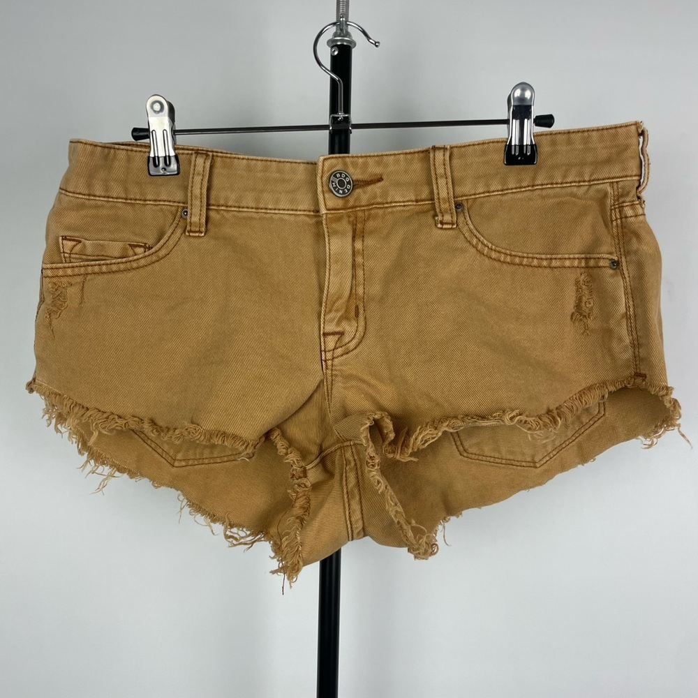 Urban Outfitters BDG Low Rise Dolphin Fray Jean Shorts‎ Cutoffs Low Rise Denim